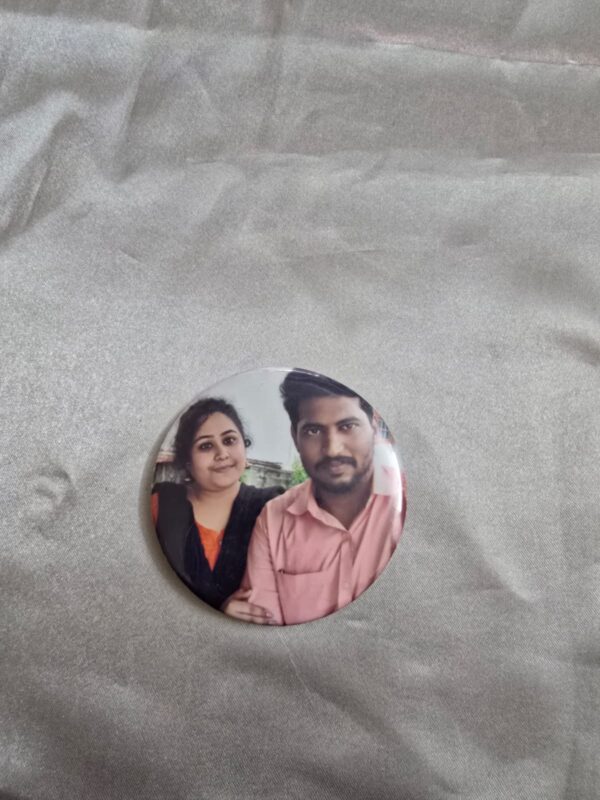 Round fridge magnet